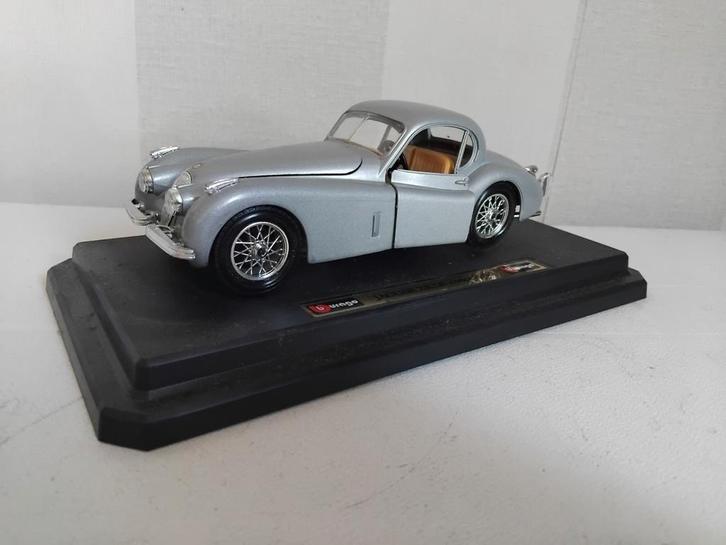Model auto's op schaal 1:43, Hobby en Vrije tijd, Modelauto's | 1:43, Zo goed als nieuw, Auto, Overige merken, Ophalen of Verzenden