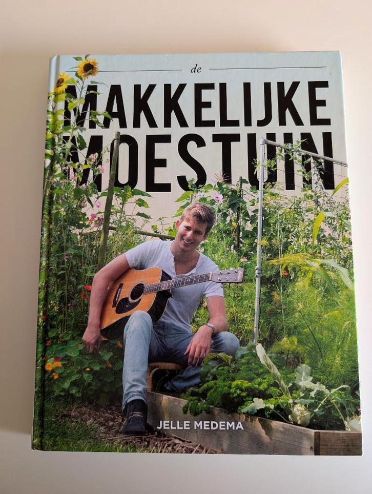 De Makkelijke Moestuin - Jelle Medema, Boeken, Wonen en Tuinieren, Zo goed als nieuw, Moestuin, Ophalen of Verzenden