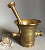 Messing Vijzel, Antiek, mooi strak vormgegeven, Antiek en Kunst, Antiek | Gereedschap en Instrumenten, Ophalen of Verzenden