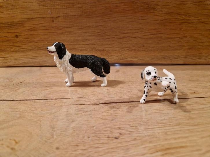 Schleich honden border collie dalmatier en wit hondje, Verzamelen, Speelgoed, Zo goed als nieuw, Ophalen of Verzenden