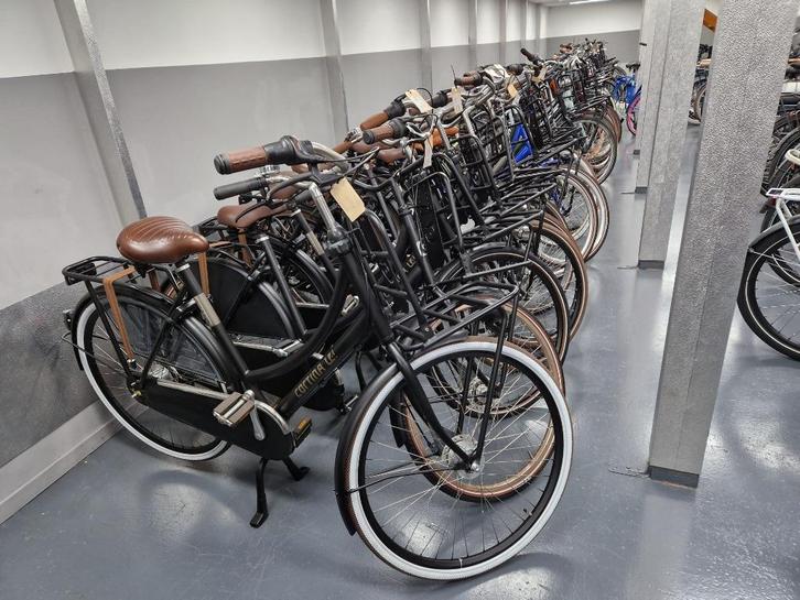 Cortina | Transportfietsen | Dames | Gebuikt |, Fietsen en Brommers, Fietsen | Dames | Damesfietsen, Zo goed als nieuw, Overige merken