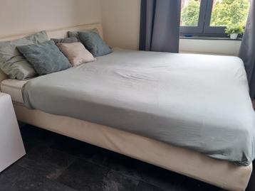 Auping boxspring bed