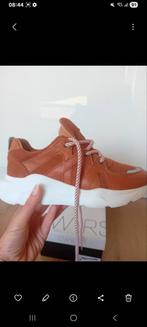 DWRS 38 erg goed, DWRS, Bruin, Ophalen of Verzenden, Sneakers of Gympen