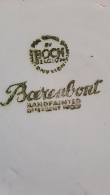 boerenbont servies. Bestaand uit 130 delen. Gebruikt en nieu beschikbaar voor biedingen