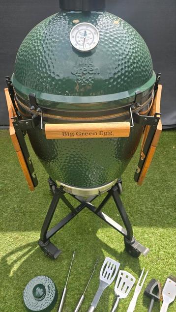 Green Egg Large incl. accessoires en houtskool beschikbaar voor biedingen