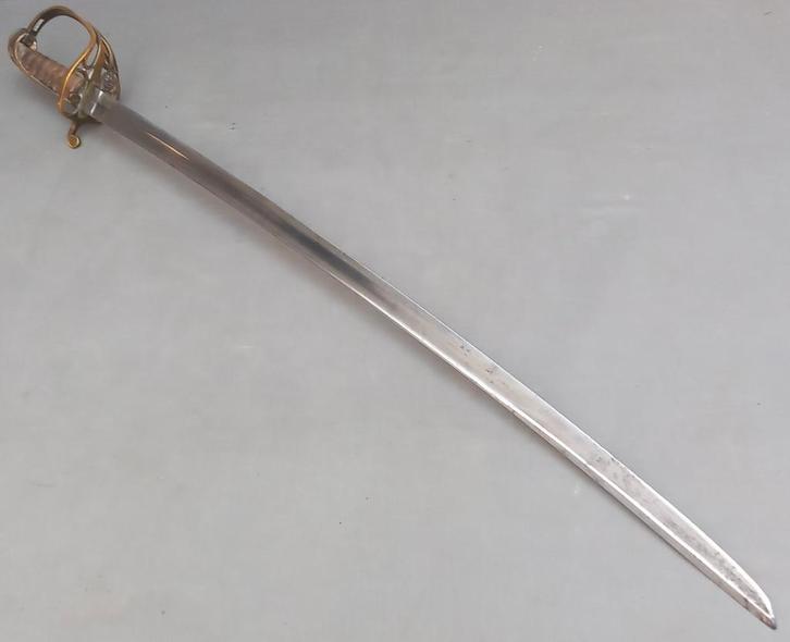 Sabel 1845 Victoriaans-VR monogram-foudraal, Verzamelen, Militaria | Algemeen, Landmacht, Zwaard of Sabel, Engeland, Ophalen of Verzenden