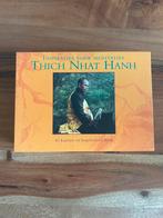 Thich Nhat Hanh - Inspiraties voor meditaties - boek + box, Tarot of Kaarten leggen, Thich Nhat Hanh, Ophalen of Verzenden, Zo goed als nieuw