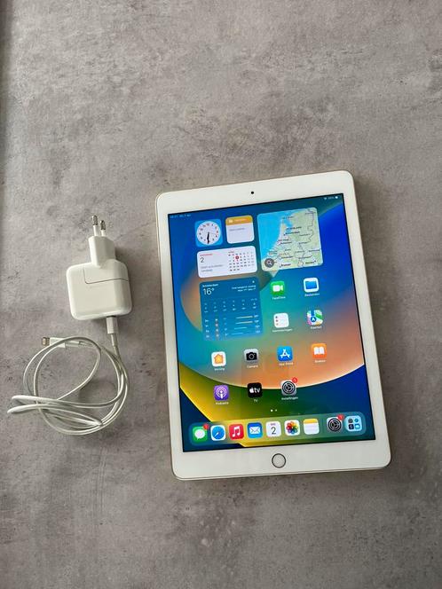 Apple Ipad 2017 (5e geberatie) wit/goud, Computers en Software, Apple iPads, Zo goed als nieuw, Apple iPad, 10 inch, 32 GB, Wit