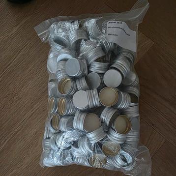 250 -300 Nieuwe Flesdopjes Aluminium Schroefdop PP28 5616  beschikbaar voor biedingen