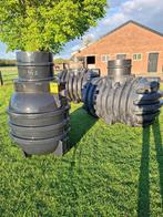 te koop kunststof regenwater/ pompput/septic tank 1100 liter, Tuin en Terras, Regentonnen, 150 liter of meer, Ophalen, Kunststof