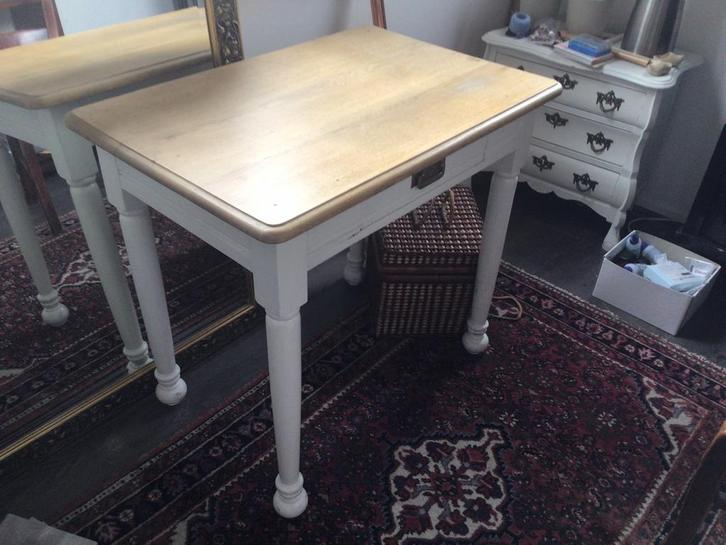 Tafeltje, Huis en Inrichting, Tafels | Bijzettafels, Zo goed als nieuw, Rechthoekig, 60 cm of meer, Minder dan 55 cm, Hout, Ophalen