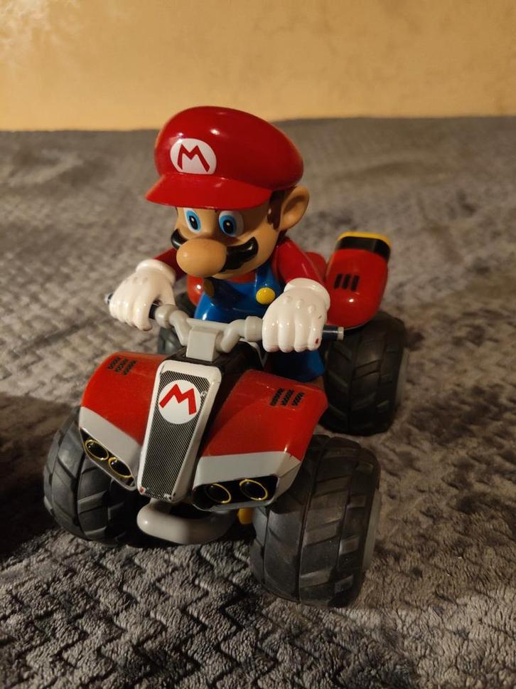 Mario Kart Quad -Carrera RC rijd met joystick 25 €sint kado, Hobby en Vrije tijd, Modelbouw | Auto's en Voertuigen, Gebruikt, Auto