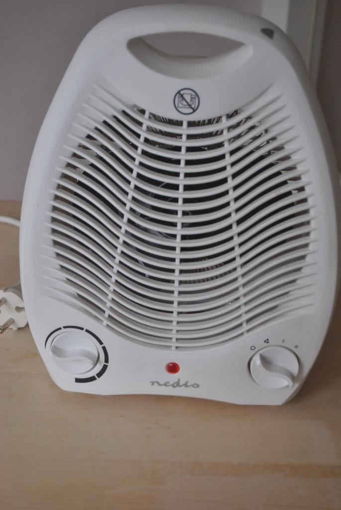 Ventilator, kacheltje, Nedis, Witgoed en Apparatuur, Ventilatoren, Gebruikt, Overige, Ophalen of Verzenden