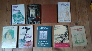 Diverse Fryske boeken / Friestalige boeken beschikbaar voor biedingen