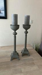 Kandelaars taupe van metaal voor grote ronde kaarsen, Ophalen of Verzenden, Zo goed als nieuw, Metaal, 25 tot 50 cm