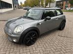 Mini Mini 1.6 Cooper Bns Line 120PK AIRCO CRUISE NAP!, Voorwielaandrijving, Stof, Gebruikt, 750 kg