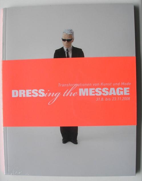 Transformationen von Kunst und Mode- DRESSing the MESSAGE, Boeken, Mode, Zo goed als nieuw, Overige onderwerpen, Ophalen of Verzenden