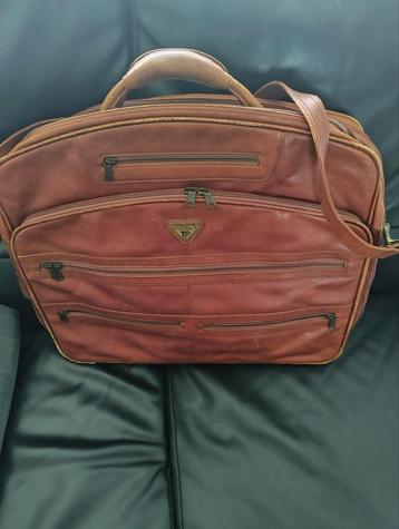 Passaro leren Italiaanse Kledingtas vintage  beschikbaar voor biedingen