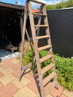 Antieke houten trap(150 jaar), Doe-het-zelf en Verbouw, Ladders en Trappen, Ophalen, Zo goed als nieuw, 2 tot 4 meter