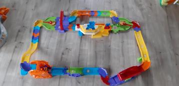 Vtech Auto's baan & diertjes €45,- beschikbaar voor biedingen