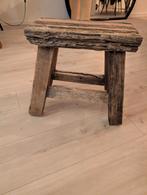 Houten krukje sier, Ophalen, Hout