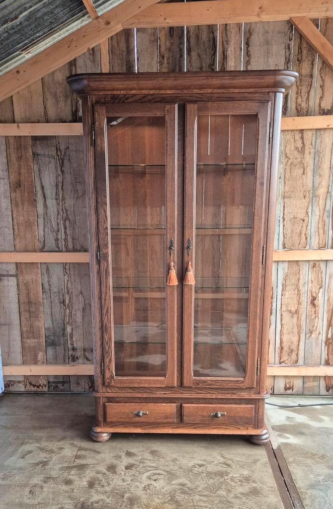 Zeer fraaie houten vitrinekast, Antiek en Kunst, Antiek | Meubels | Kasten, Ophalen
