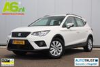 SEAT Arona 1.0 TSI Style Business Intense Plus Automaat DSG, Auto's, Gebruikt, Met garantie (alle), Alcantara, Wit