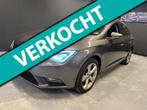 Seat Leon ST Automaat DSG LM VELGEN RIJDT GOED NL . 1.6 TDI, Voorwielaandrijving, Euro 5, Gebruikt, Parkeersensor
