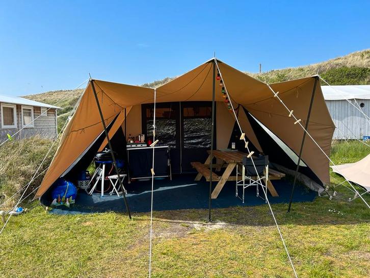 Tent op Vlieland, Caravans en Kamperen, Vouwwagens, Ophalen