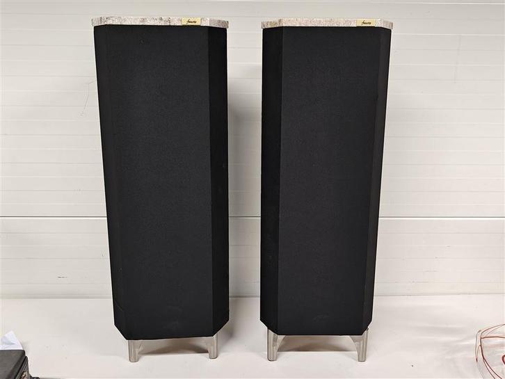 A7061 KEF Fausto Alto Luidsprekers, Audio, Tv en Foto, Luidsprekers, Gebruikt, Front, Rear of Stereo speakers, 120 watt of meer