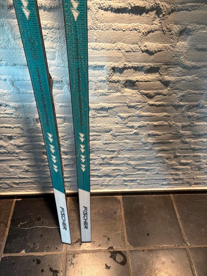 Fischer E99 Langlauf Ski's + Tecno Stokken, Sport en Fitness, Skiën en Langlaufen, Gebruikt, Ski's, Langlaufen, Fischer, 180 cm of meer