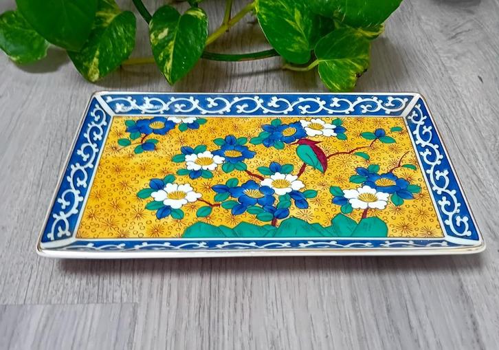 Kutani Takahashi Schaal Handbeschilderd, Japan, Antiek en Kunst, Antiek | Porselein, Ophalen of Verzenden