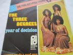 The Three Degrees _ Year of decision/A woman needs a good..., Ophalen of Verzenden, Gebruikt, Pop