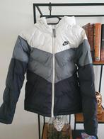 Nike winterjas maat 146- 158, Kinderen en Baby's, Jas, Zo goed als nieuw, Ophalen