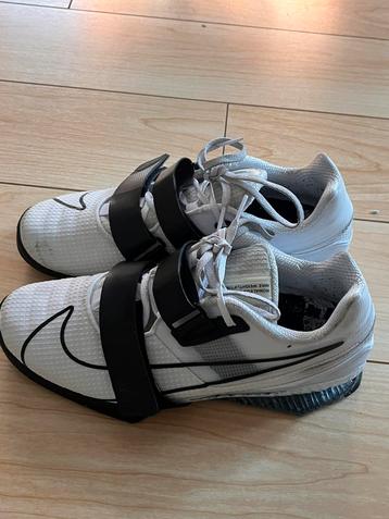 Powerlift schoenen of voor in de gym maat 43 beschikbaar voor biedingen