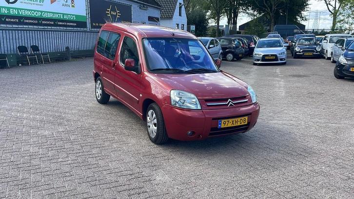 Citroën Berlingo  citroen berlingo multi space benzine, Auto's, Citroën, Bedrijf, Berlingo, ABS, Airbags, Airconditioning, Centrale vergrendeling