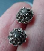 Antieke Indische oorknoppen met roosdiamant en schroefsteker, Verzenden, Overige materialen, Oorbellen, Met edelsteen