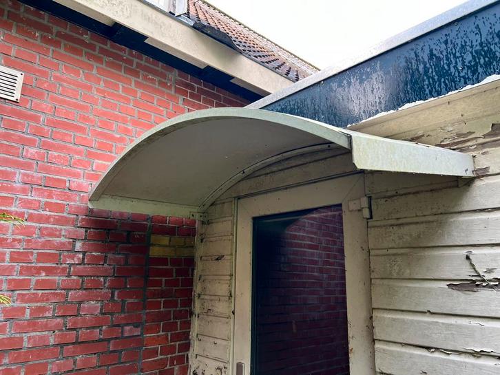 Kunststof Luifel / afdakje voor boven voor- of achterdeur, Doe-het-zelf en Verbouw, Deuren en Horren, Gebruikt, Overige typen