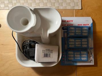 Cat Mate Drinkfontein - + Vervangingsfilter beschikbaar voor biedingen
