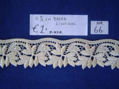 Nr 66) Super mooi vintage kant goudgeel 0,75 per meter, Hobby en Vrije tijd, Naaien en Fournituren, Nieuw, Kant, Verzenden