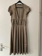 Steps jurk maat 36 - feestelijk en chique, Beige, Ophalen of Verzenden, Zo goed als nieuw, Knielengte
