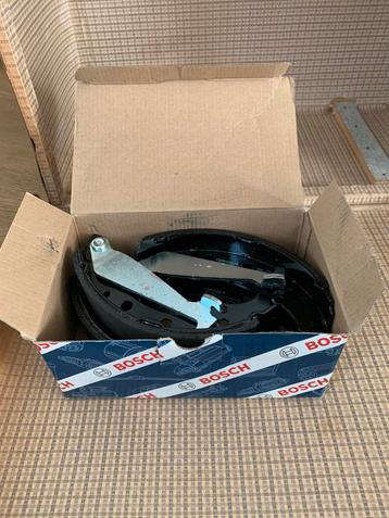 Te koop: remschoenen beschikbaar voor biedingen