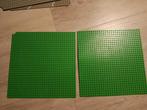 2 groene Lego platen en 1 blauwe Lego plaat., Kinderen en Baby's, Speelgoed | Duplo en Lego, Ophalen, Gebruikt