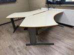 1x Bureau- €25, Ophalen of Verzenden, In hoogte verstelbaar, Gebruikt, Bureau