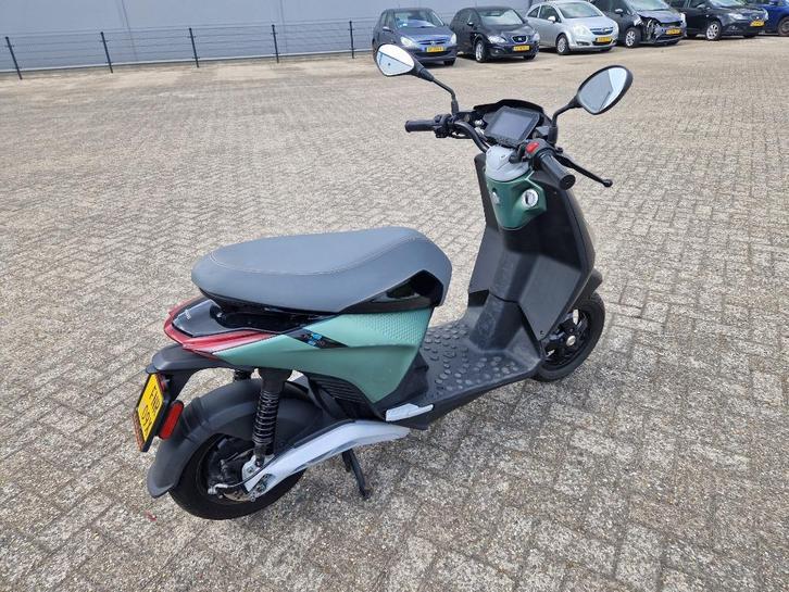 achter lamp , achterlicht unit voor piaggio one / piaggio 1, Fietsen en Brommers, Brommeronderdelen | Algemeen, Zo goed als nieuw