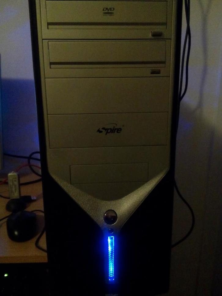 Mooi snel computer, Computers en Software, Desktop Pc's, Zo goed als nieuw, SSD, Ophalen