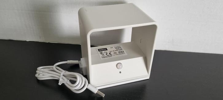 Brilliant ISEO - Oplaadbare wandlamp op accu draadloos NIEUW, Huis en Inrichting, Lampen | Wandlampen, Nieuw, Metaal, Ophalen of Verzenden