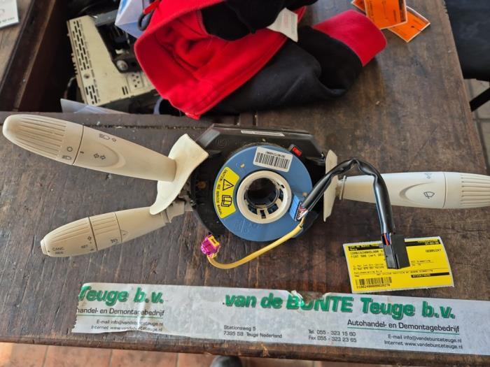 Combischakelaar Stuurkolom van een Fiat 500, Auto-onderdelen, Dashboard en Schakelaars, Fiat, Gebruikt, 3 maanden garantie