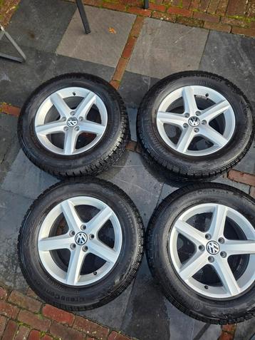 Continental winterbanden met VW Velgen - Set van 4 beschikbaar voor biedingen