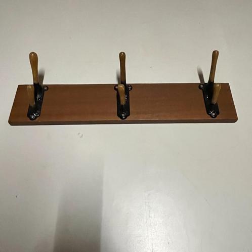 Wandkapstok met 3 antieke Kenrick and sons gietijzer haken, Huis en Inrichting, Woonaccessoires | Kapstokken, Gebruikt, Wandkapstok